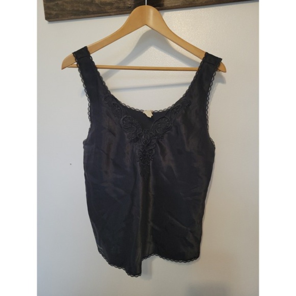 LARGE BLACK CAMISOLE TOP‎ VINTAGE STYLE